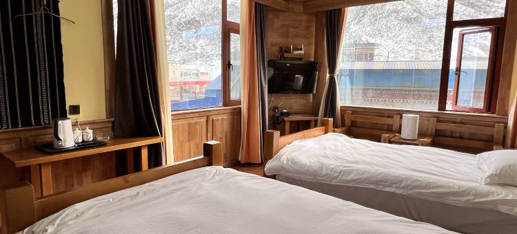 巴青诺布酒店图片