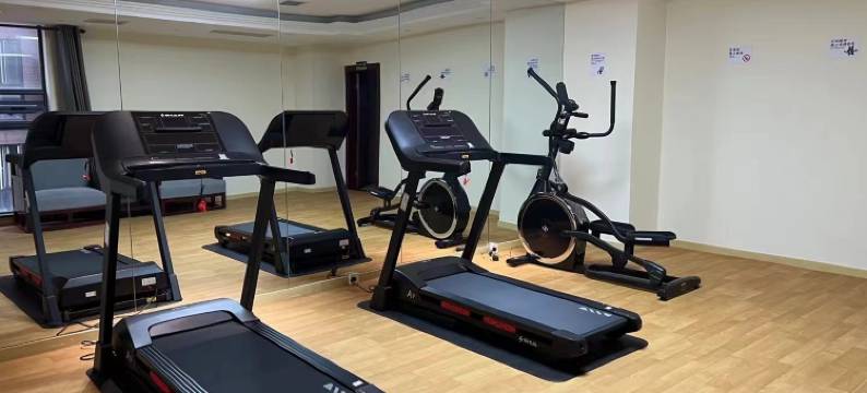 鑫阿丹园国际酒店(武汉金融港北地铁站店)图片