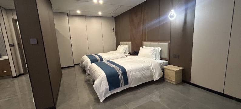 恩泽华亿酒店(咸阳西站店)图片