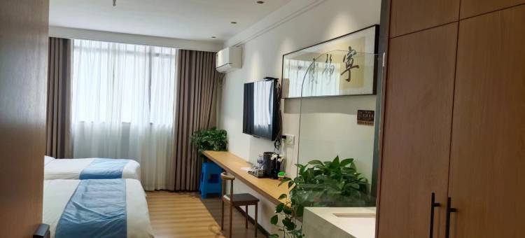 乐游子酒店图片