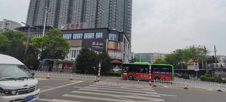 东遇酒店(吕梁第四中学城东小学店)图片