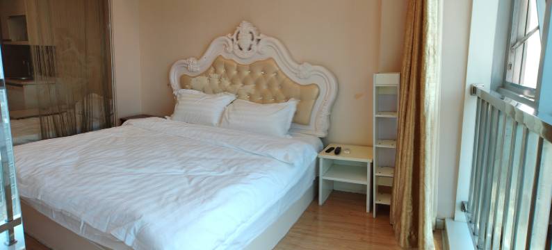 沈阳卡卡西精品公寓图片