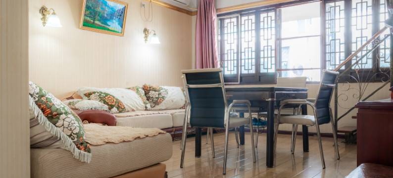 楚雄阿佬俵客栈图片