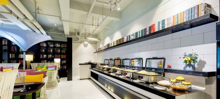 喜鹊愉家旅馆(龙门高铁站隋唐植物园店)图片