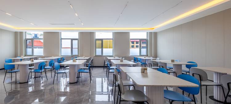 如家酒店(青岛胶东机场胶东地铁站店)图片