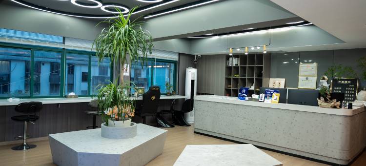 凯顿电竞酒店(嘉兴平湖东湖景区店)图片