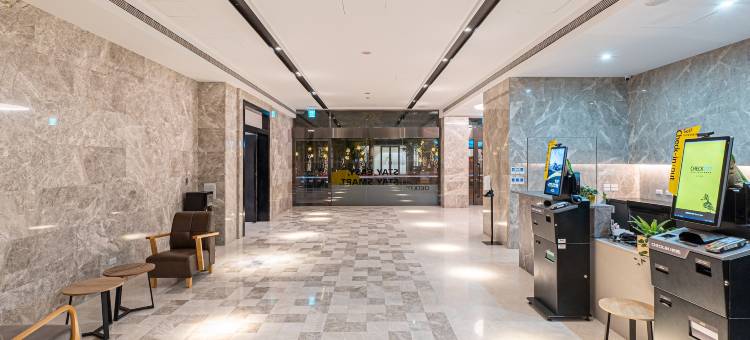 雀客旅馆台中青海图片