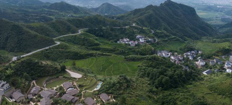 西坡·横峰图片
