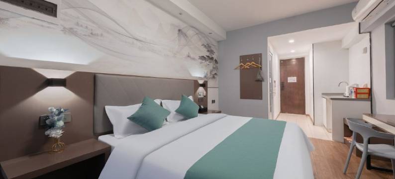 洲朋影音商务酒店(济南高铁西站店)图片