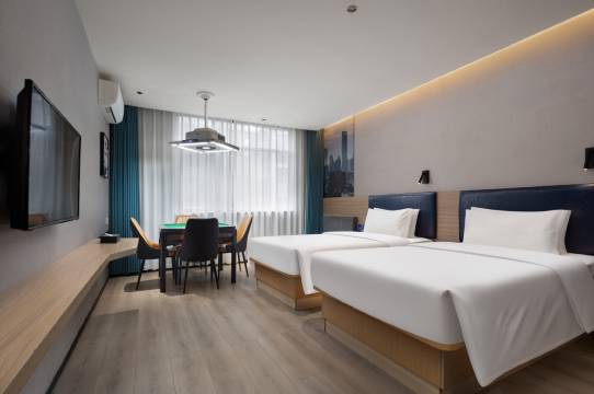 7天酒店(新化火车站店)