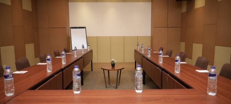 安阿博比兹酒店(Arbor Biz Hotel)图片