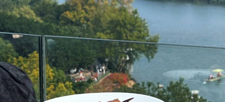 桂林璟象酒店(象鼻山景区两江四湖店)图片