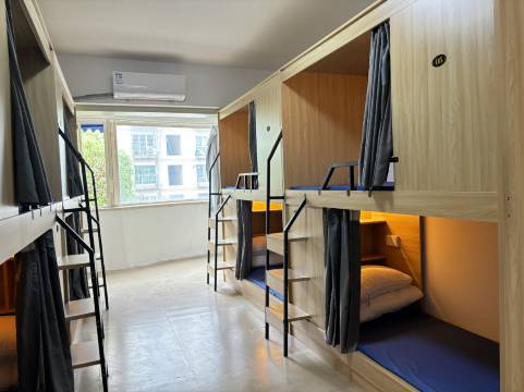 三只小熊青年旅舍(文殊院店)