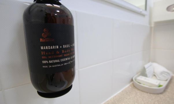 Tweed Harbour Motor Inn Hotel Overview