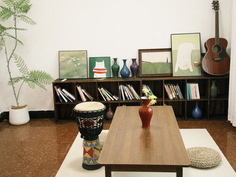 落家青旅(陶溪川创意广场店)