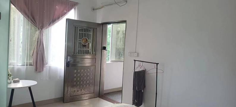 大学公寓(贺州学院店)图片