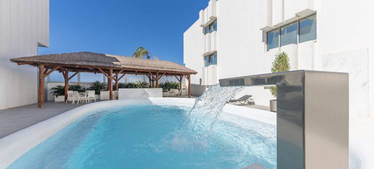 瓦伦西亚阿扎法塔港酒店(Hotel Port Azafata Valencia)图片