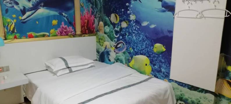 东莞鸿源旅馆(东城地铁站雍华庭店)图片