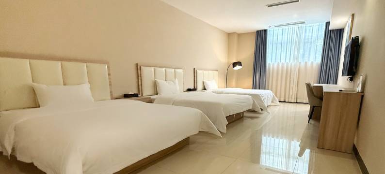 佛山悦蓝湾商务酒店(湾华地铁站店)图片