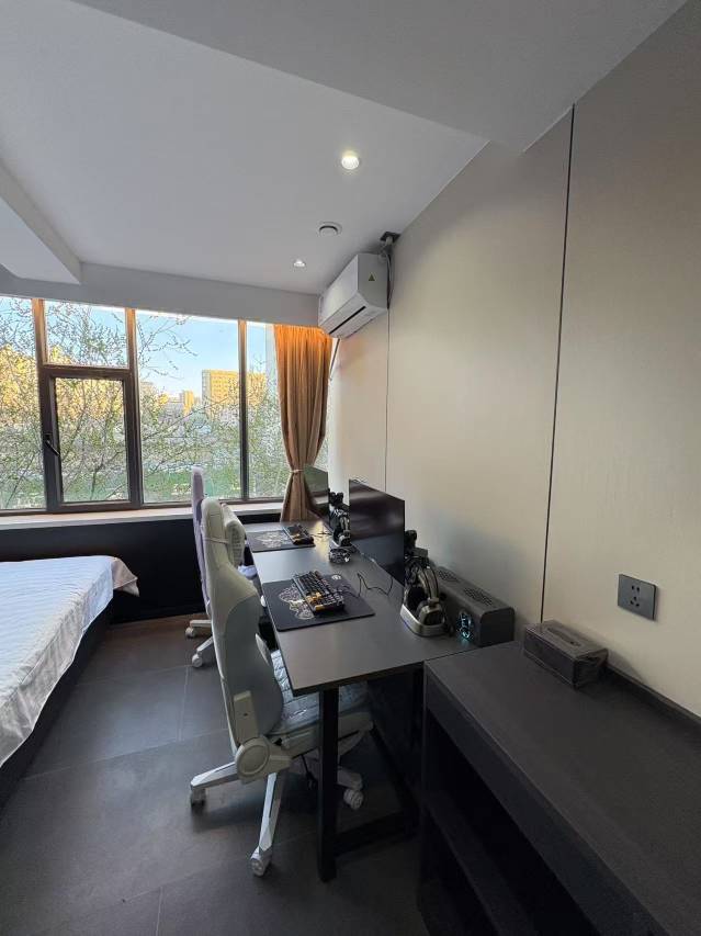 爱你爱我网咖酒店