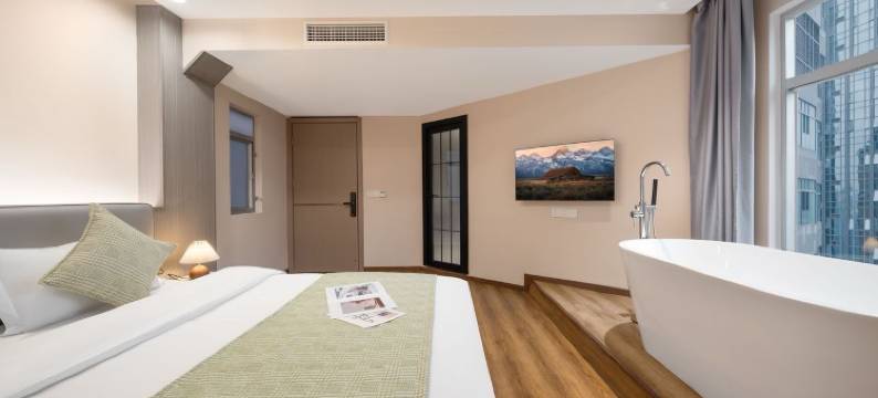 重庆华悦地标民宿(解放碑步行街店)图片