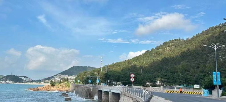 栖海一宿·伴山观海轻奢度假美宿(青岛崂山风景区流清河沙滩店)图片