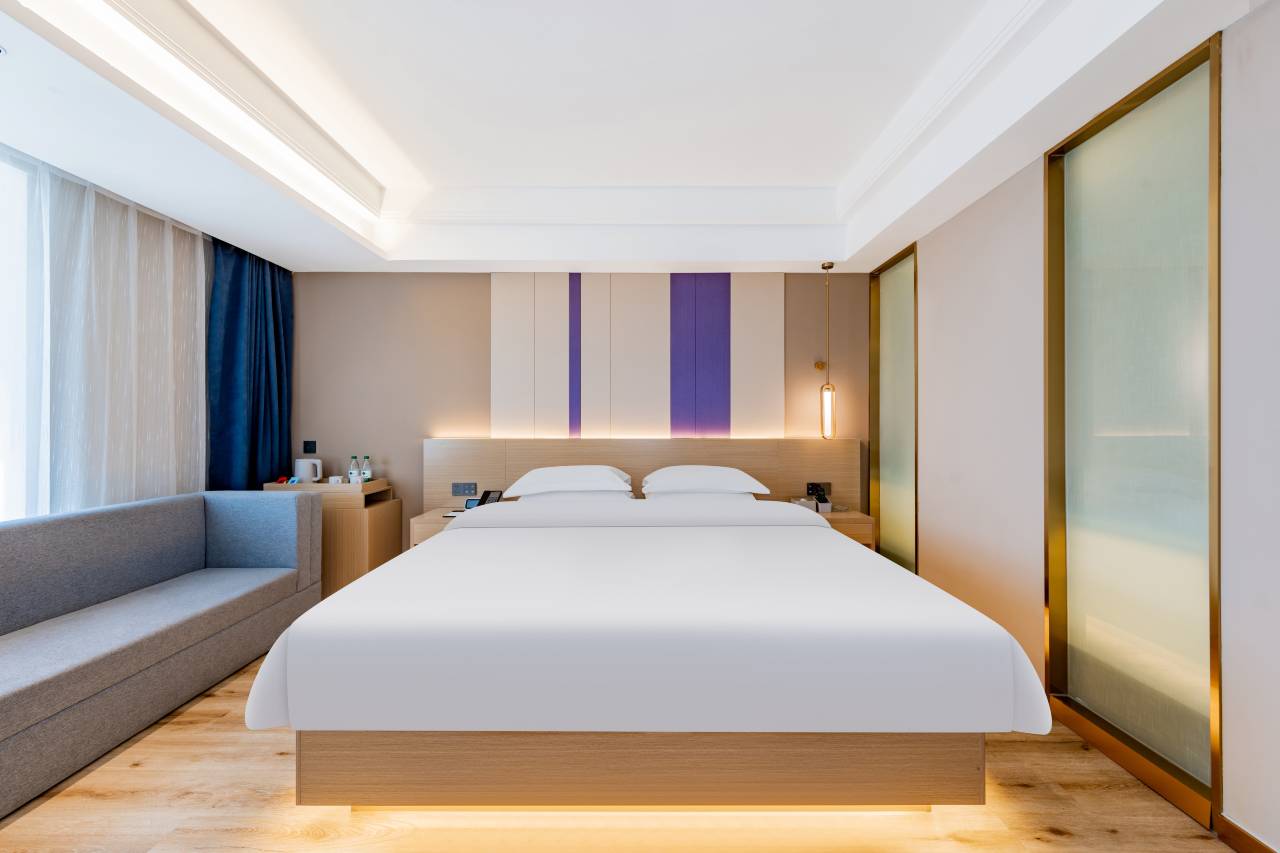 阁雅紫居酒店(摩尔城艺术学院地铁站店)图片