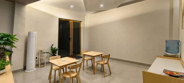 荔波•橙暖│ LightLuxury•SMART舒适智能美学酒店(民生路美食街店)图片