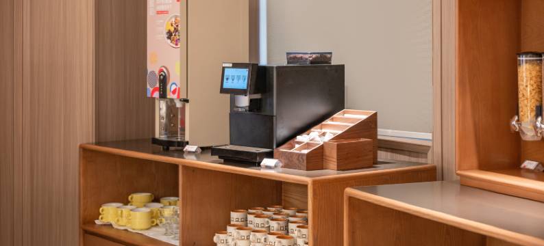 桔子酒店(上海外滩外白渡桥店)图片