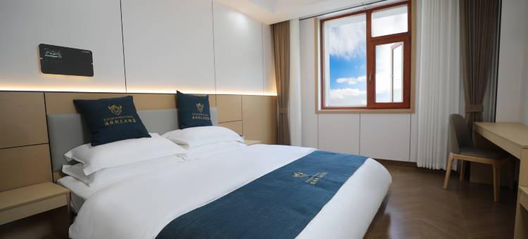 德格利众大酒店图片