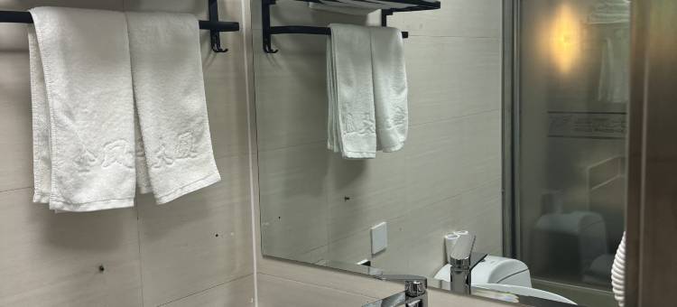 张家口金凤大厦酒店(河北北方学院附属第一医院店)图片