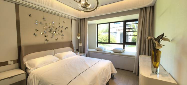 云栖阁民宿(皇家驿站店)图片