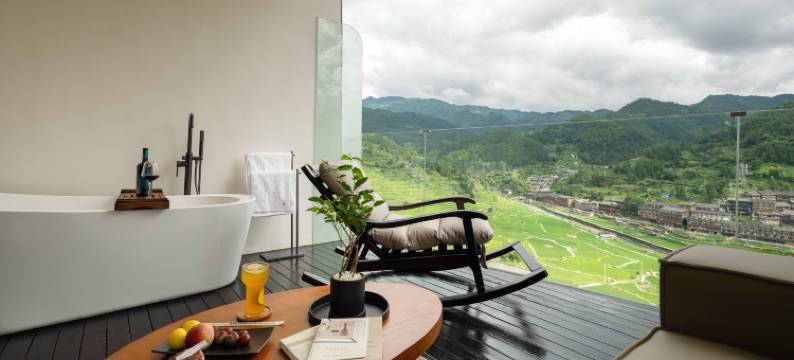 喜住觅境酒店(西江千户苗寨东引观景台店)图片