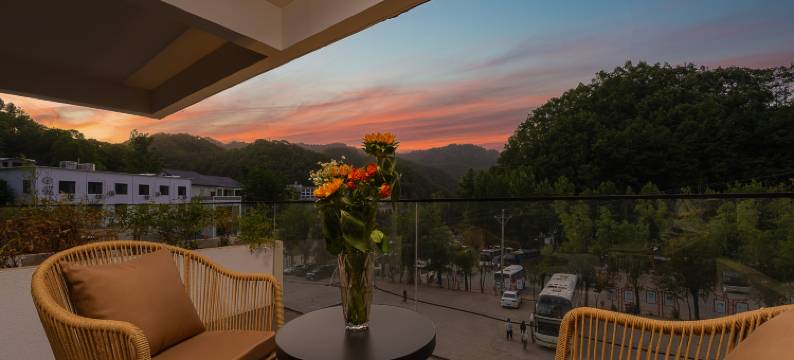 畔山有礼民宿(老君山云景索道店)图片