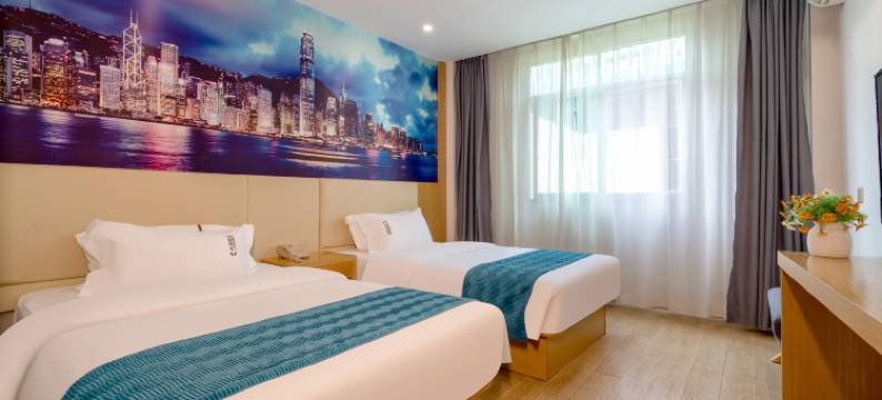 南宁库博酒店(民族大学西乡塘地铁站D出口店)图片