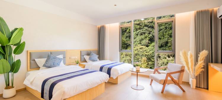 巷往山居·East·新中式美学丨山景美墅(三清山景区港首索道店)图片