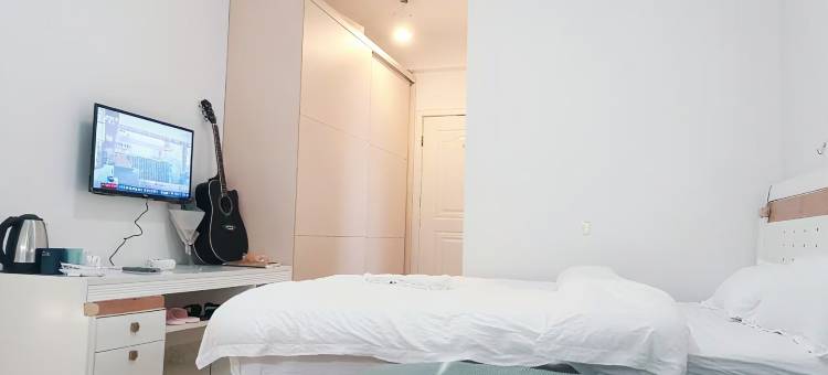 温馨小城民宿(世茂广场店)图片