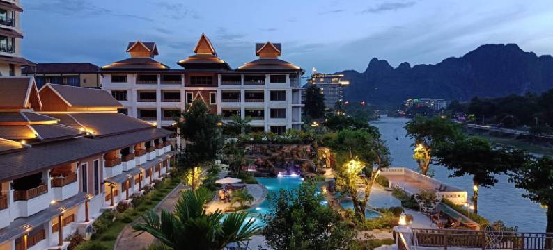 普班维曼万荣度假村(Phubarn VimarnVangvieng Resort)图片