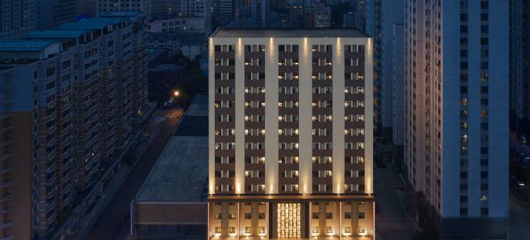 沈阳NEASIA东北亚大酒店(医大一院沈阳站太原街店)图片