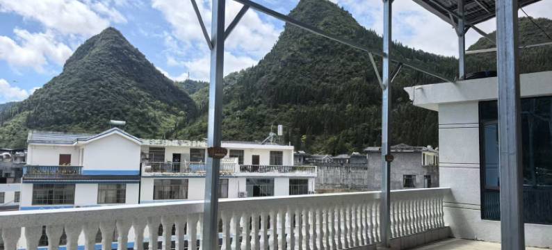 兴义邻峰山舍民宿图片