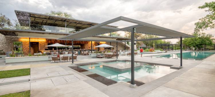 莫库蒂埃托沙酒店(Mokuti Etosha)图片