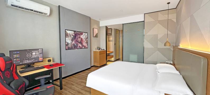 ETAnt·锦电竞民宿(玉林第一人民医院清湾江店)图片