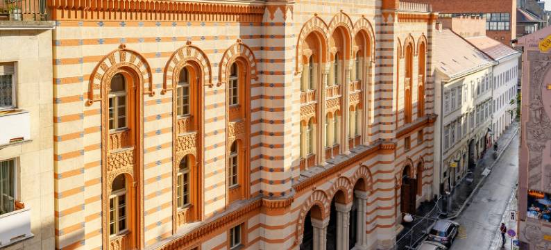 布达佩斯中心鲁姆巴赫酒店(Roombach Hotel Budapest Center)图片