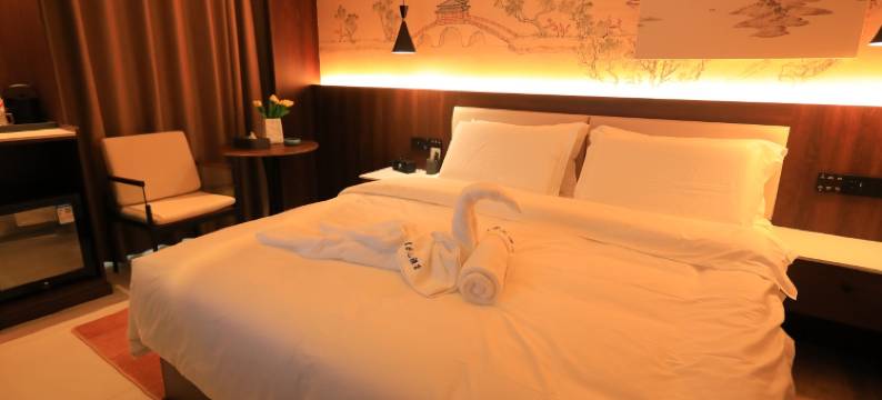 蓝杏儿精品酒店图片