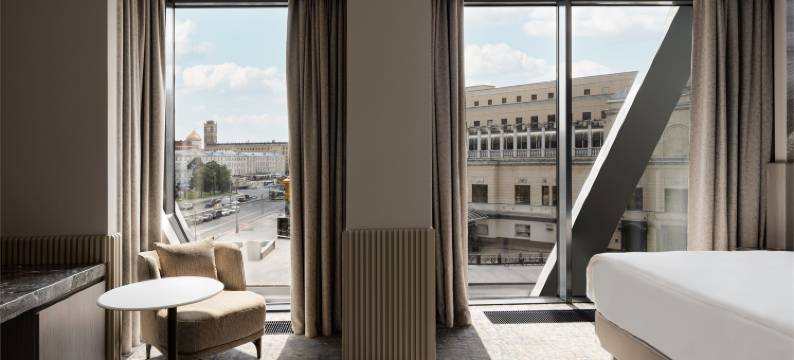 Cosmos Selection Arbat图片