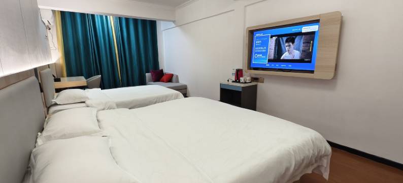 如家UP华驿精选酒店(潍坊火车站安顺路店)图片