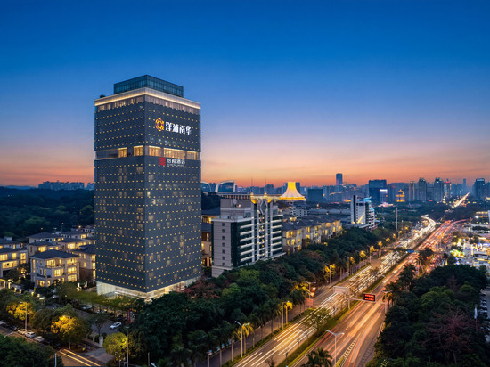 南宁万象城会展中心怡程酒店