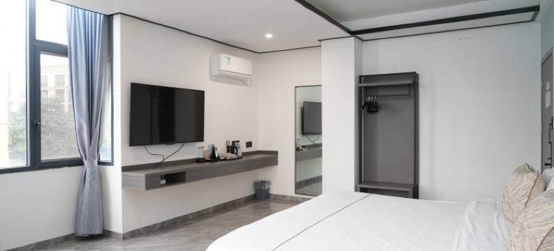 隆安维曼大酒店(华侨管理区店)图片