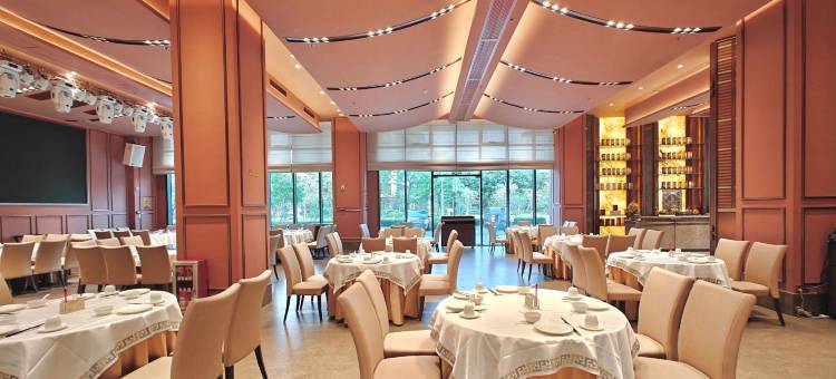 西柚国际公寓(广州南站会江地铁站店)图片