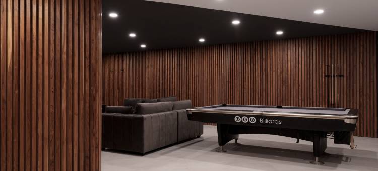 Lakefront 5BR Luxury Villa, Elevator, Pool, Cinema图片